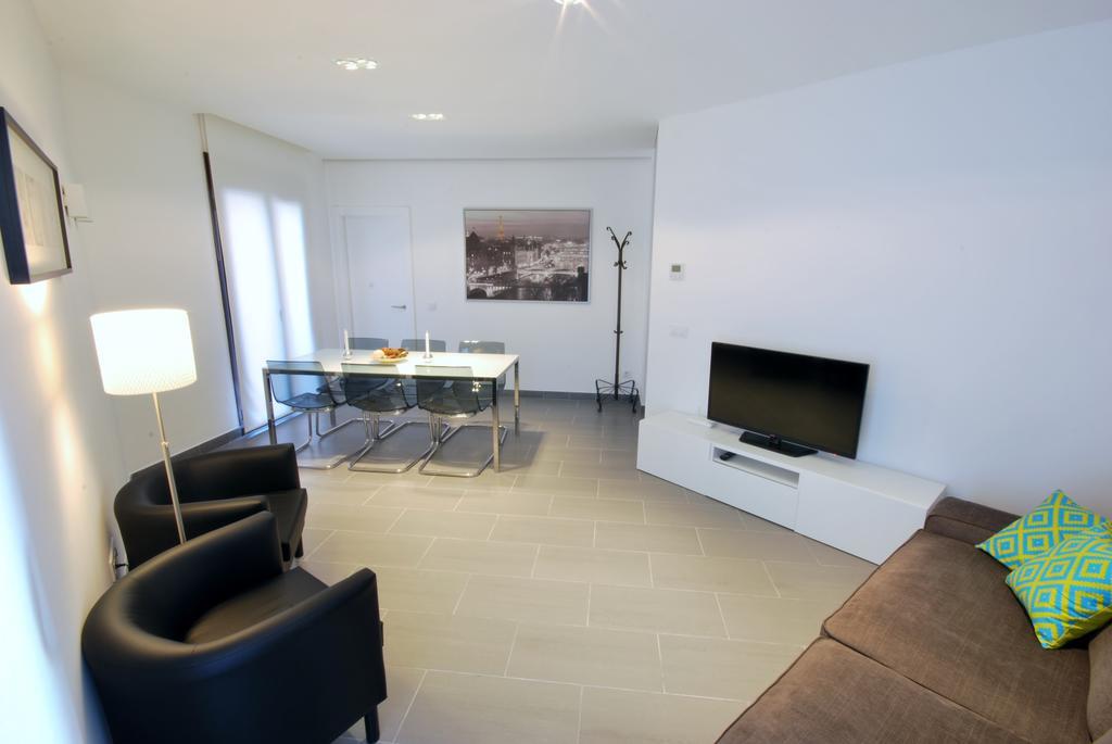 Gran Via Sdb Apartment Барселона Екстериор снимка